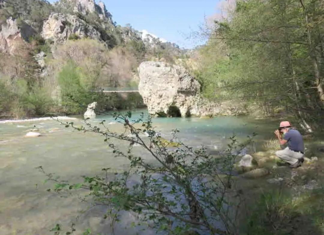 Appartement 3 pièces dans maison individuelle entre mer et montagnes Bouyon Extérieur photo